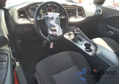 2023 Dodge Challenger R/T z USA, uszkodzony, nr VIN 2C3CDZBT3PH525786